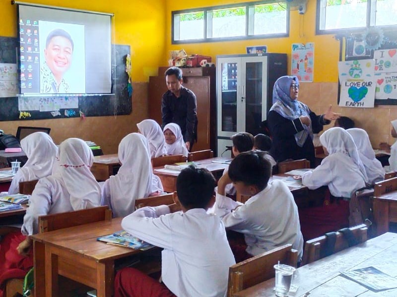 SOSIALISASI PENERIMAAN SISWA BARU DARI SMP NEGERI 3 SITUBONDO